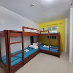Wendy\'S Apartelle