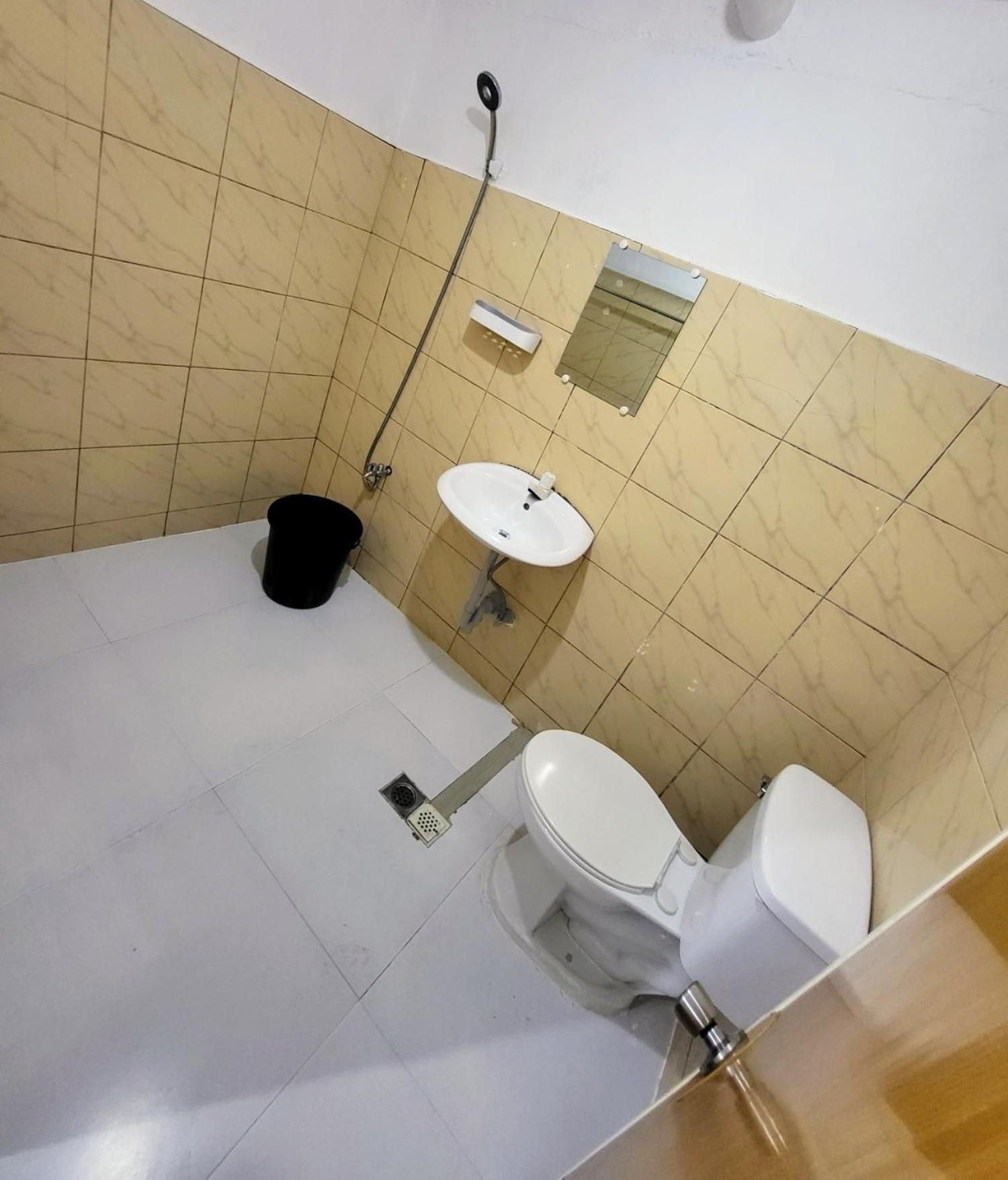 Wendy's Apartelle Manoc-Manoc