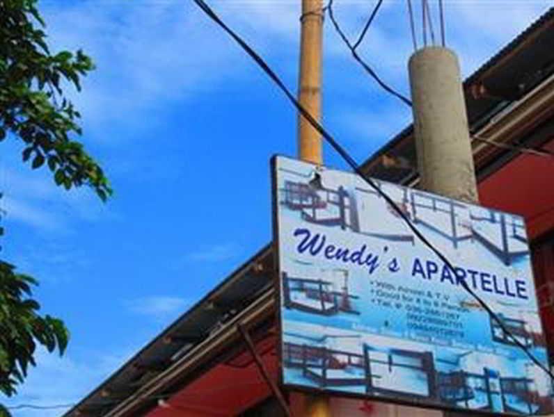 Wendy's Apartelle