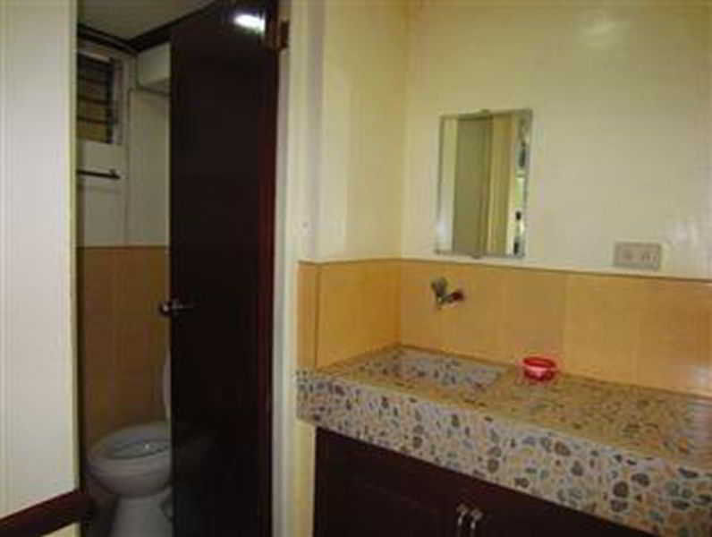 Wendy's Apartelle Manoc-Manoc