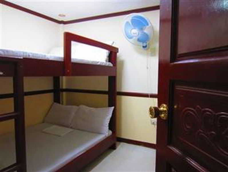 Wendy's Apartelle Inn 2*