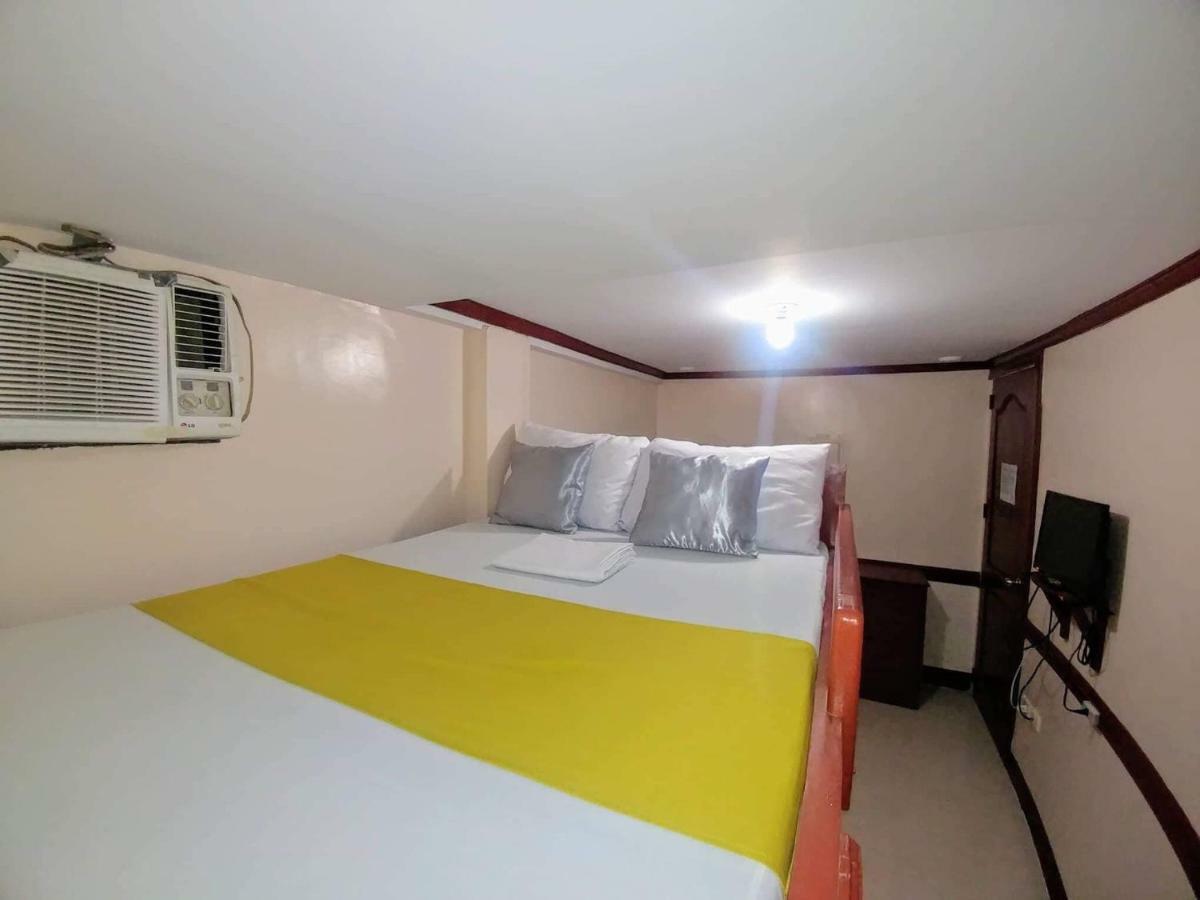 Inn Wendy's Apartelle 2*